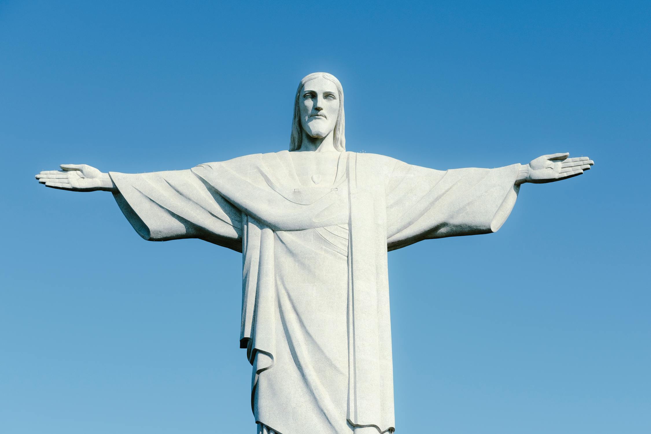 Visiting Christ the Redeemer in Rio de Janeiro: Tips and Tricks